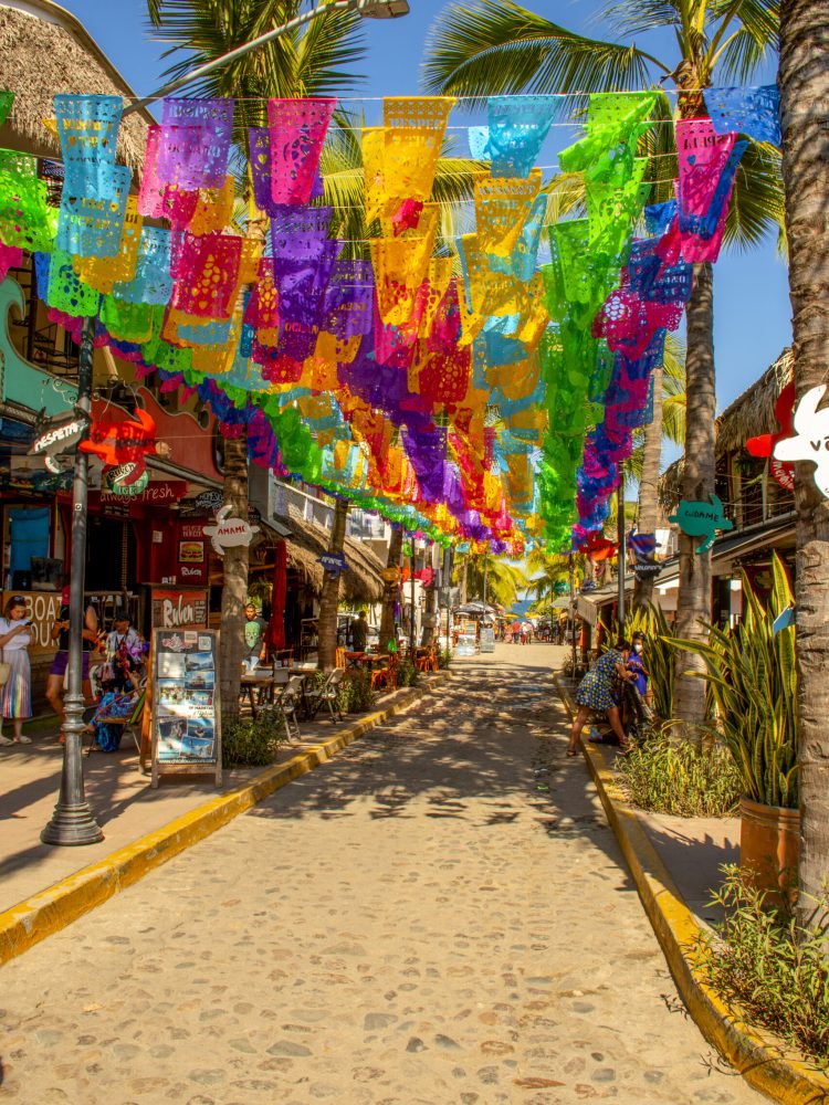 PUEBLO-SAYULITA